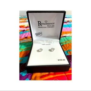 Brand New!! Swarovski Zirconia 10kt Gold Studs Earrings